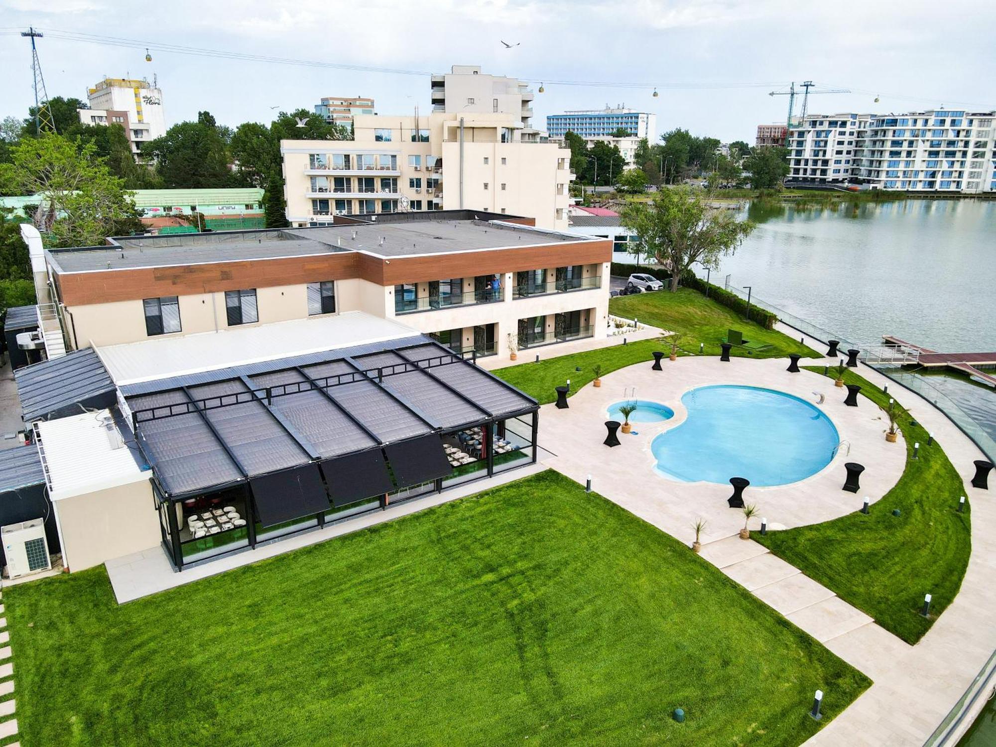 Belinda Hotel Mamaia Adults Only Extérieur photo