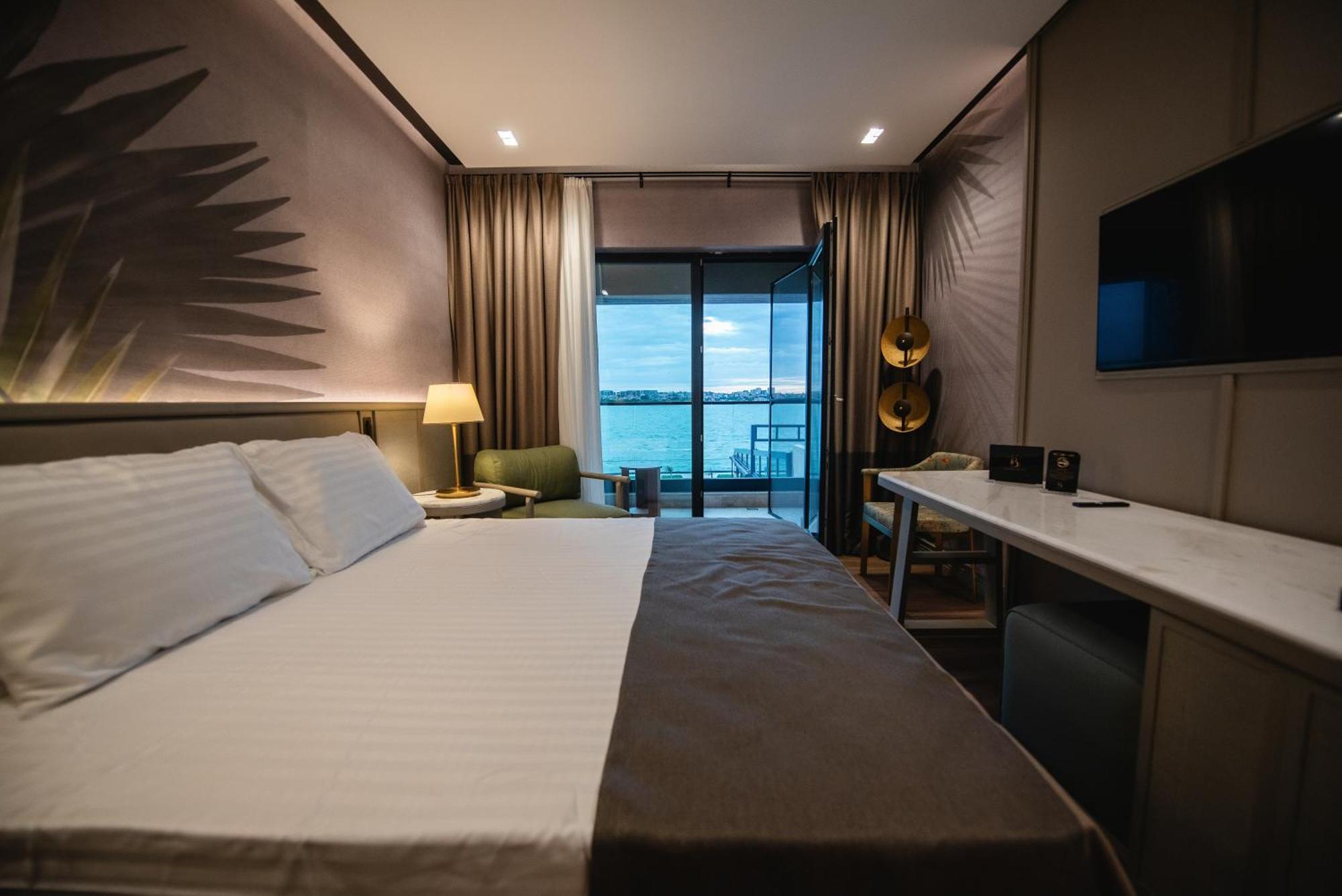 Belinda Hotel Mamaia Adults Only Extérieur photo