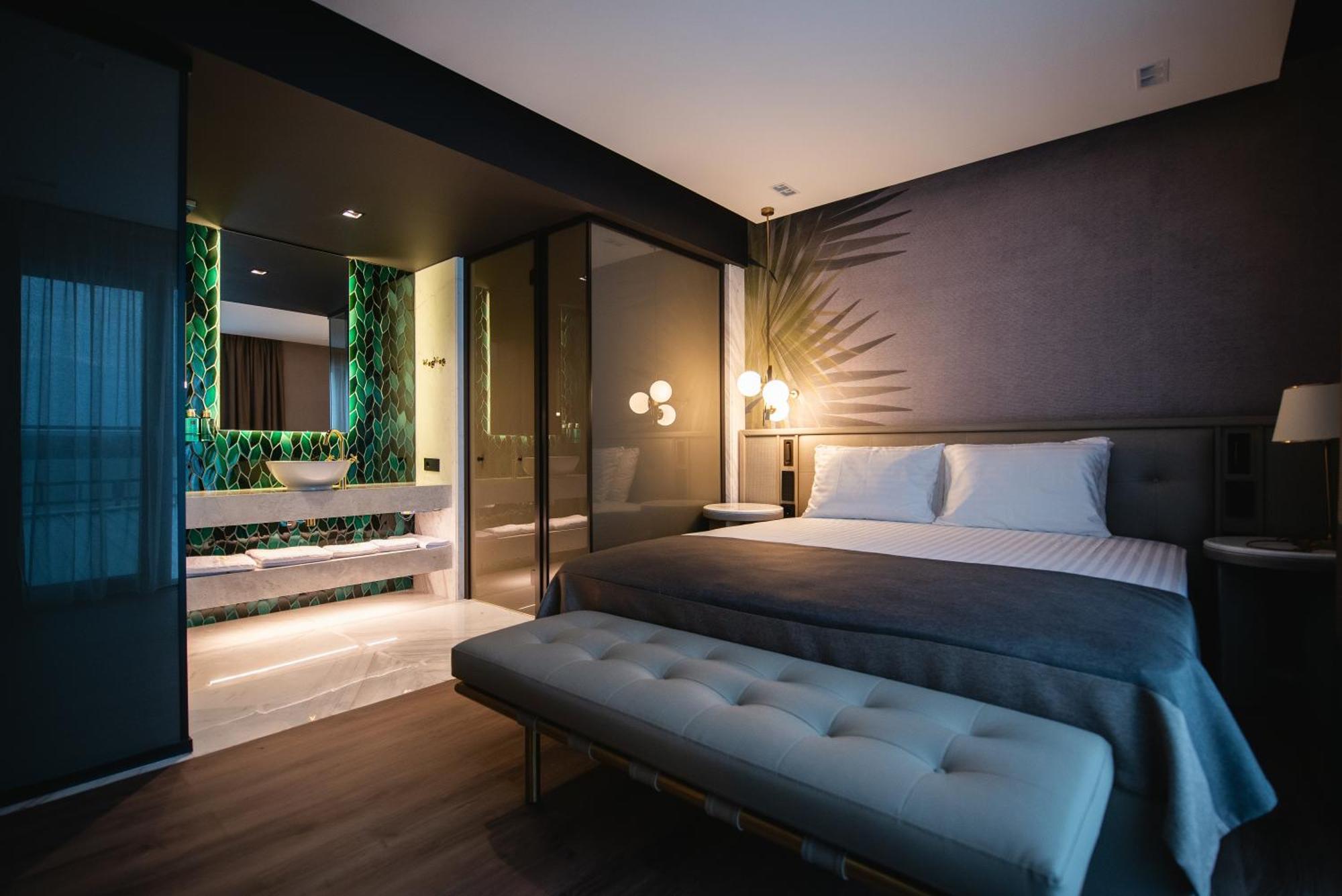 Belinda Hotel Mamaia Adults Only Extérieur photo