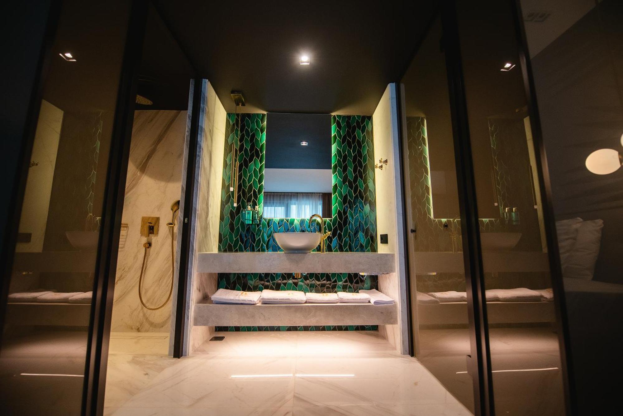 Belinda Hotel Mamaia Adults Only Extérieur photo